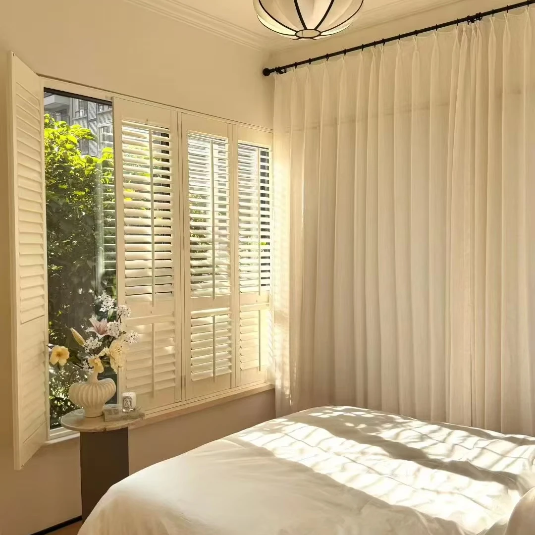 

Customization Plantation Shutters Basswood Custom Made Interior Premium Window Treatment for Farmhouse & Hotel Use Eco-Friendly