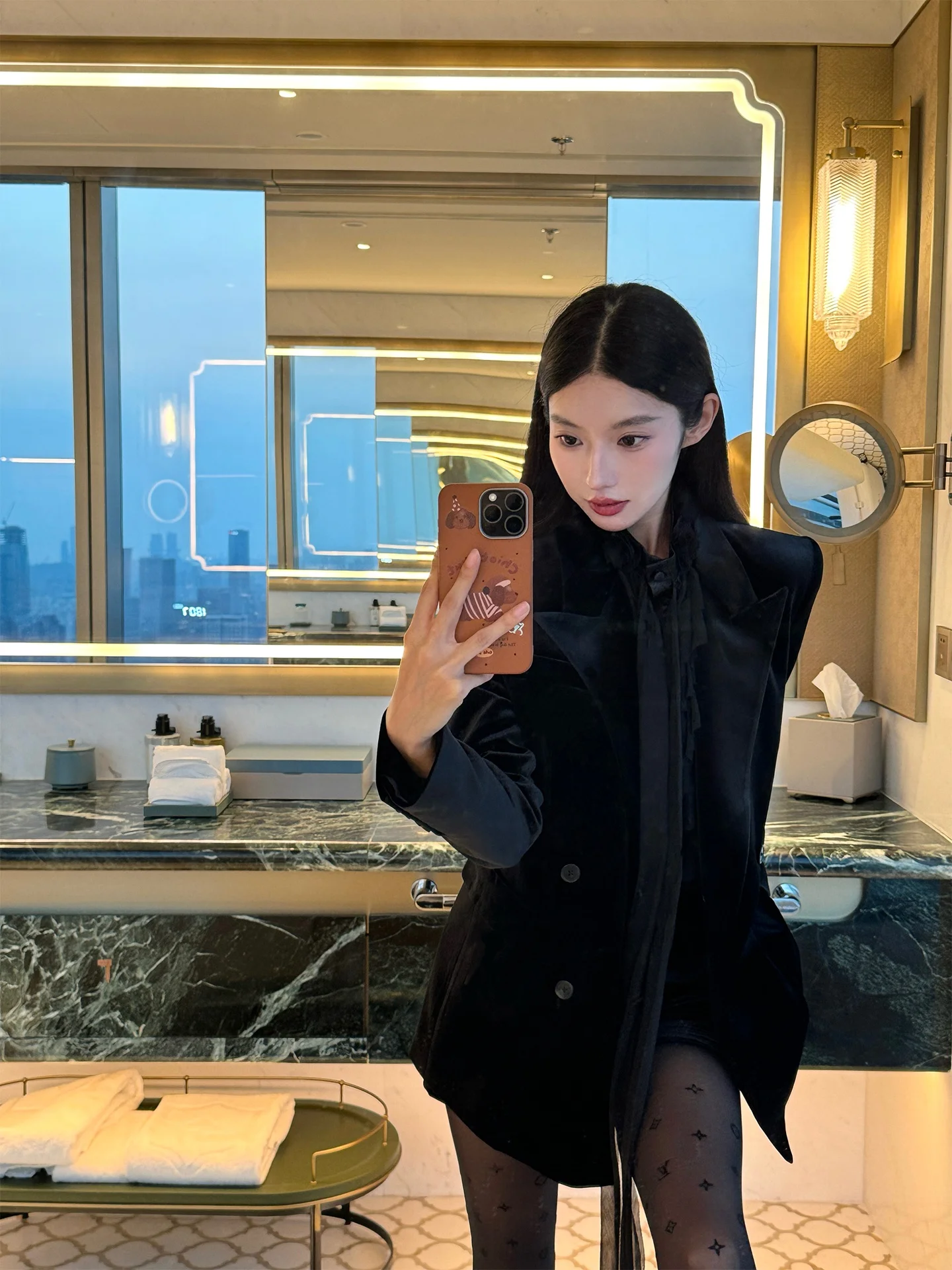 

Rosie Velvet Jaet, осенний ранний прямой костюм с двумя рядами и пуговицами, женский костюм с прямыми штанинами, модная шерстяная шелковая одежда...