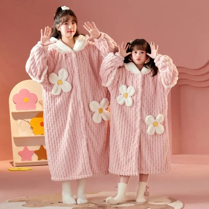 Kids Hooded Robe for Girls Winter New Princess Child Girl Thick Keep Warm Long Nightgown Coral Fleece Soft Bathrobe Pajamas