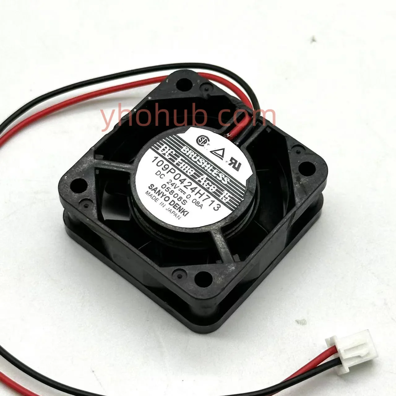 

SANYO DENKI 109P0424H713 DC 24 В 0,08 А 40x40x15 мм 2-проводной охлаждающий вентилятор для сервера