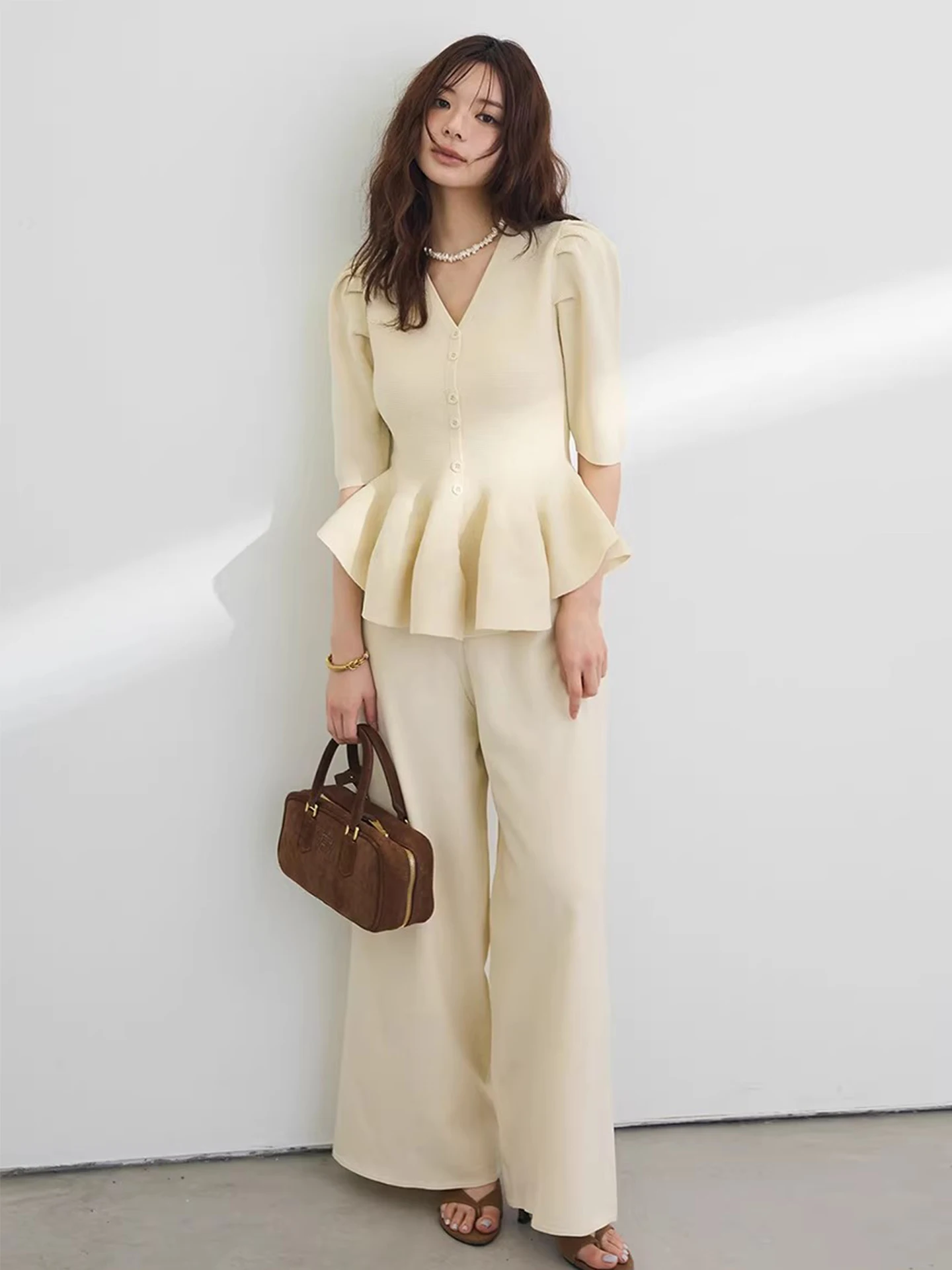 

Fashionable Leaf Design Short Sleeve Open Cardigan And Wide Leg Pants Two Piece Set for Women Summer New Style Outfit
