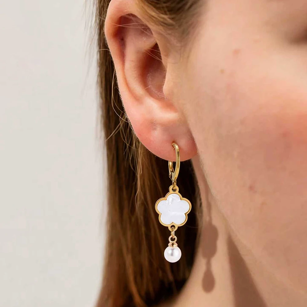 Stainless Steel Five-Leaf Clover Flower Faux Pearl Drop Earrings – Elegant Ladies’ Jewellery, Perfect For Parties And Birthday