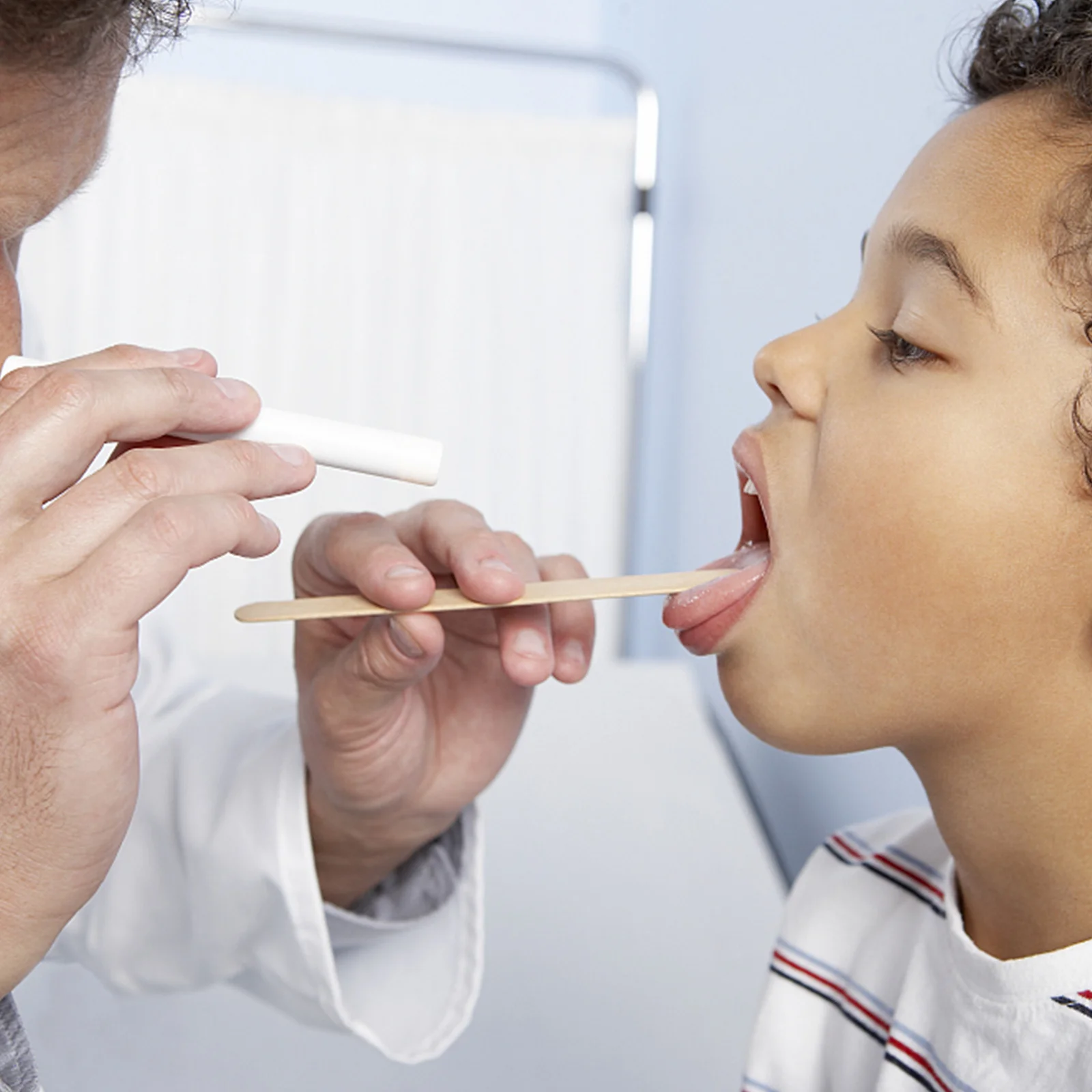 

100pcs Wooden Tongue Depressors Professional Disposable Hygienic For Oral Examination Lab Diagnostic Tools