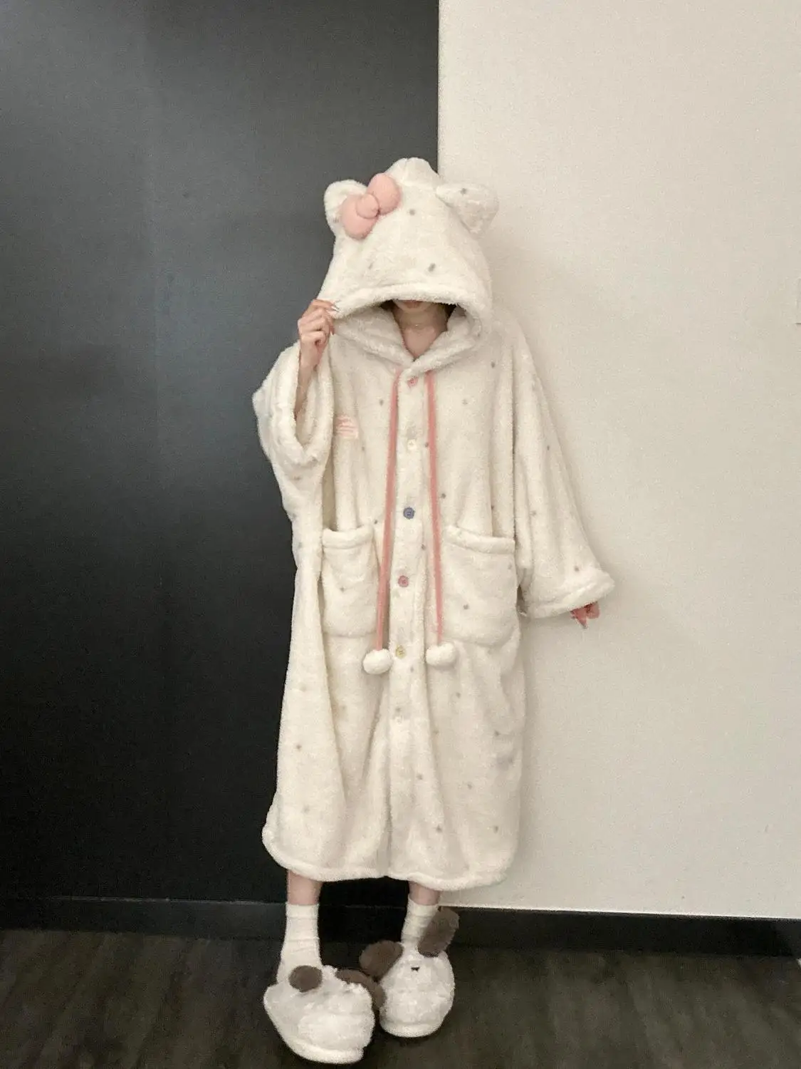 Thickened Coral Fleece Pajamas Women's Winter Home Clothes Set Large Size with Print Cartoon Design Can Be Worn outside 2