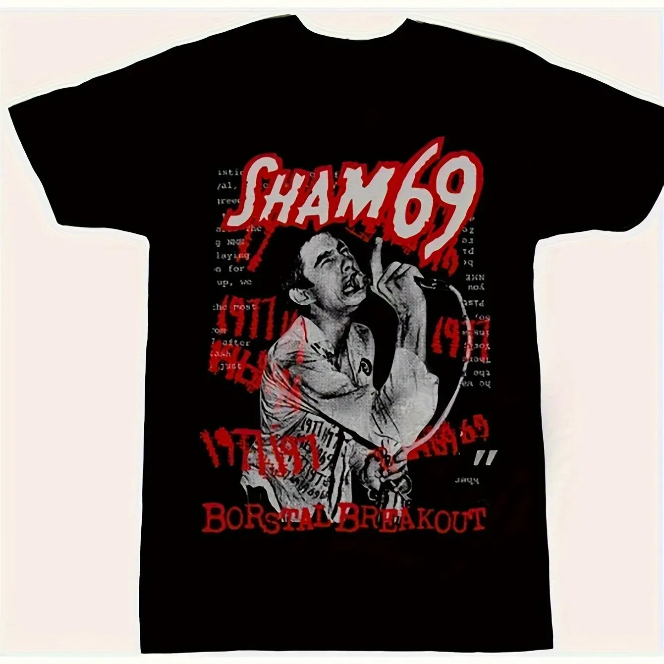 Men's The Clash Sham 69 Printed T-Shirt Punk Rock Style T-Shirt, Eye-Catching Red and White Music Print for Everyday Casual Wear