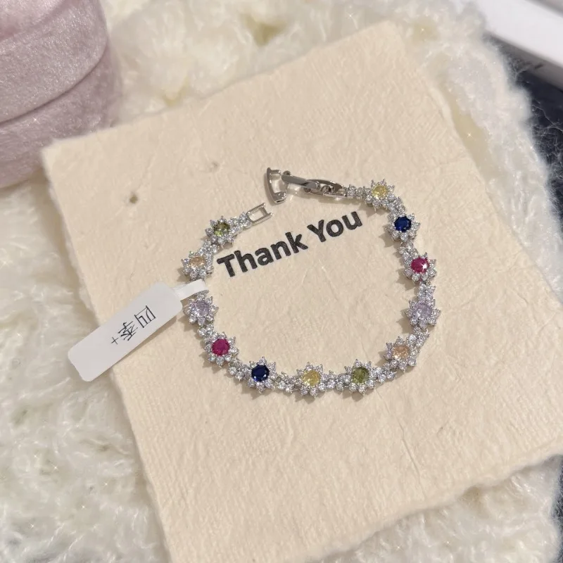 

Retro Dopamine Color Zircon Bracelet Light Luxury Niche High-end Sunflower Exquisite Temperament Versatile Bracelet