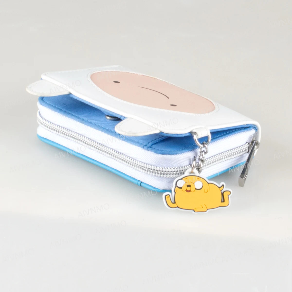 High-quality cute anime trifold zipper wallet, stylish and unique card holder with ID window