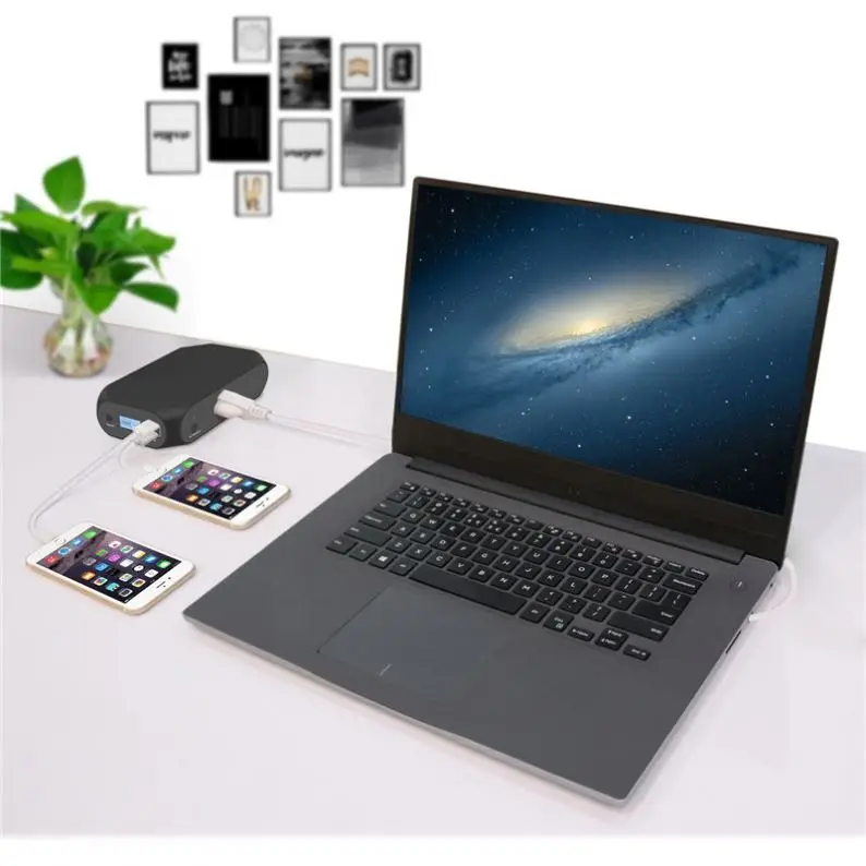 Quick Charge 110V or 220~240V AC Outlet 18000mAh 65W Portable Charger Power Bank Can Be Charged by Solar Panel