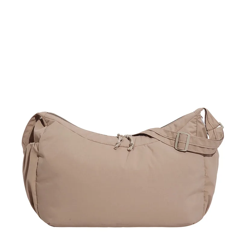

Simple fluffy crossbody bag for women2026New large-capacity pleated shoulder bag, versatile commuter dumpling tote bag