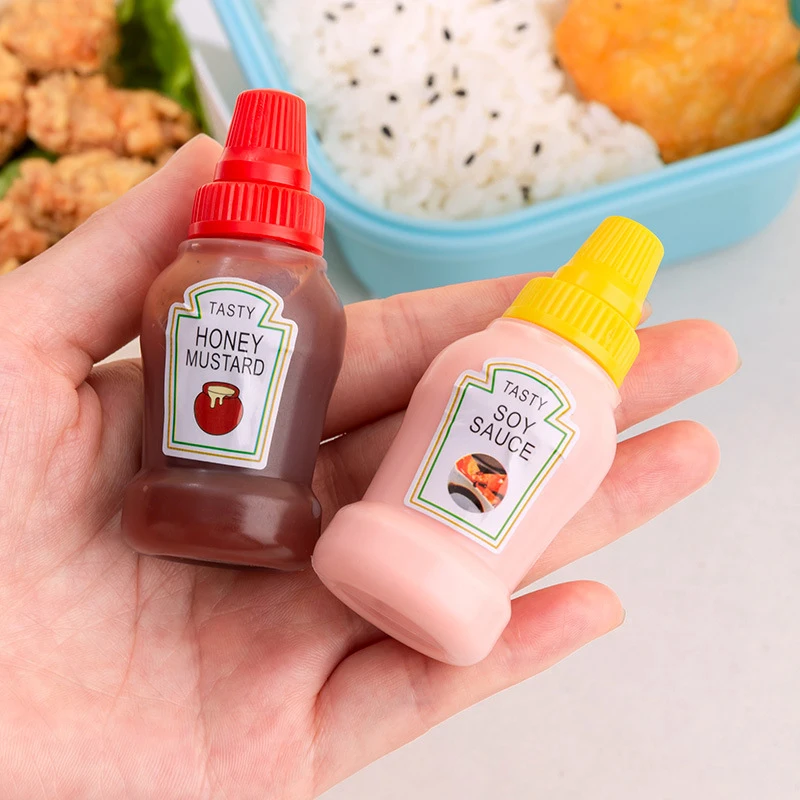 4pcs/set 25ML Mini Tomato Ketchup Bottle Honey Mustard Portable Small Sauce Container Salad Dressing Container Pantry Containers