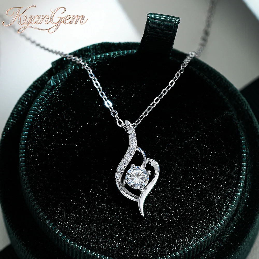 KyanGem Eye-catching Women's Fashion Classic Pendant Platinum PT950 Necklace with 50-Point Moissanite Stone Fine Jewelry Gifts