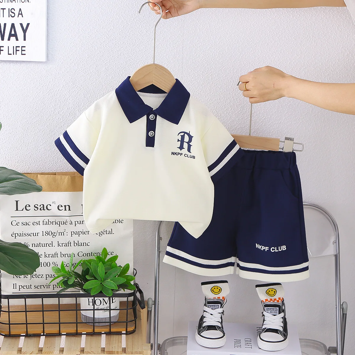 New Summer Kids Polo Shirt Set Contrast Color Design for Little Boys Letter Printed T-shirts Tops and Shorts Fashion School Wear