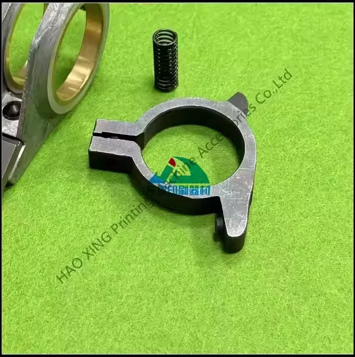 gripper-seat-base-for-mitsubishi-printing-machine-spare-part-roller-gripper-base-offset-printing-machinery-spare-parts-gripper