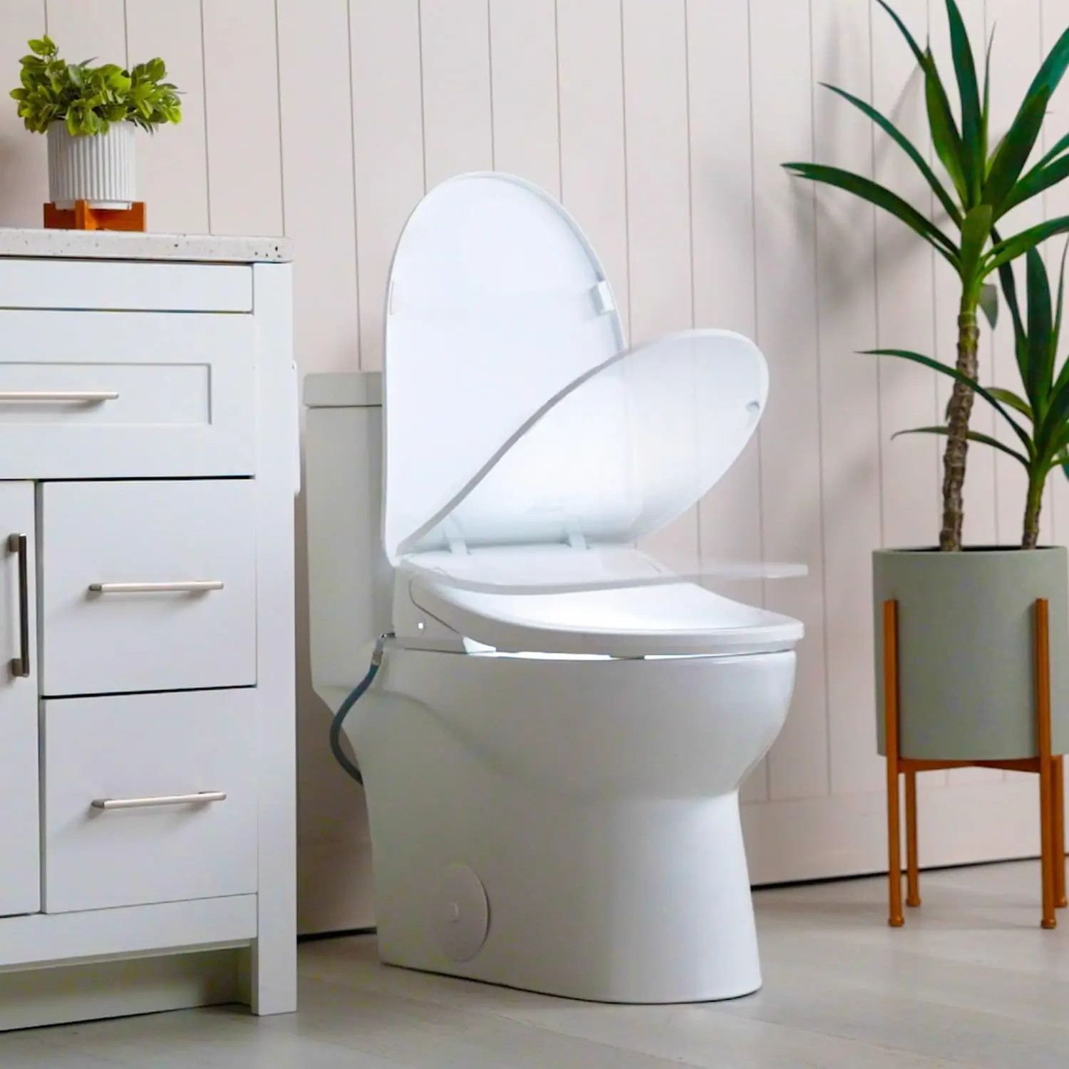 UXA Pearl Auto Bidet Toilet Seat in Elongated White | Endless Warm Water | Automatic Lid and Seat | Arced Stainless Stee