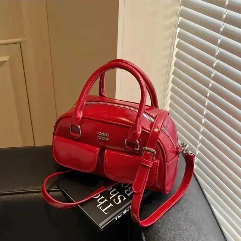 

2025 New Product Double Pocket Solid Color PU Horizontal Small Square Crossbody Bag Simple Zipper Fashion Women's Handbag