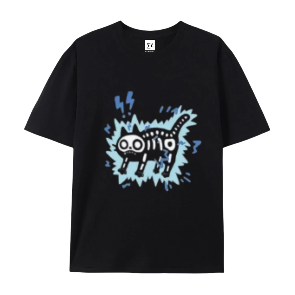 T-shirt streetwear con grafica Lightning Cat, top casual in puro cotone alla moda da donna con stampa tagliente, ideale per abiti fantastici e divertenti