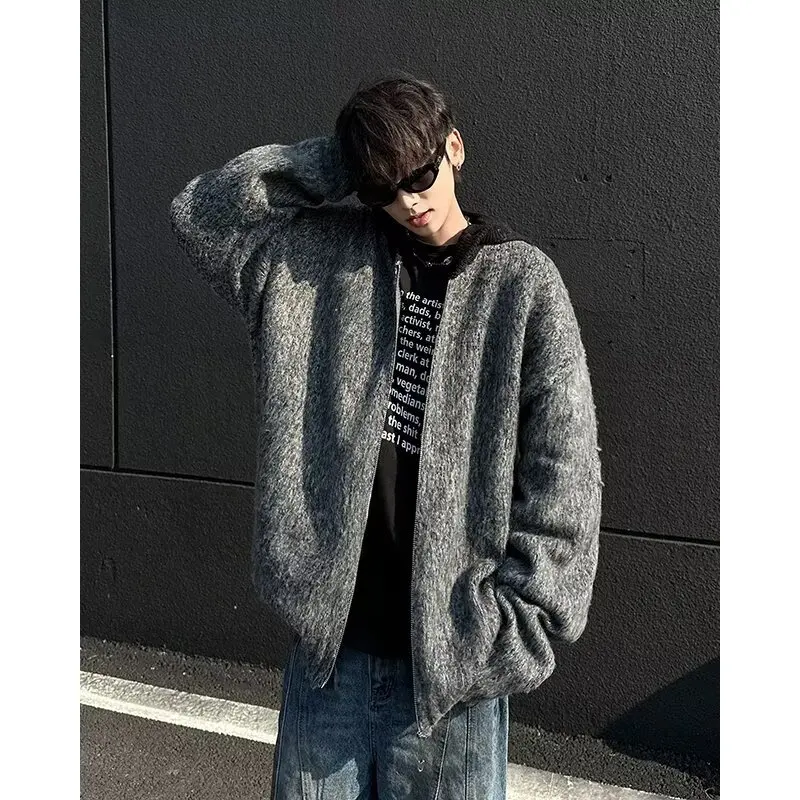 [OIMG] American Loose Cardigan Seahorse Fur Coat Men's Contrasting Color Hooded High Street Knit Sweater