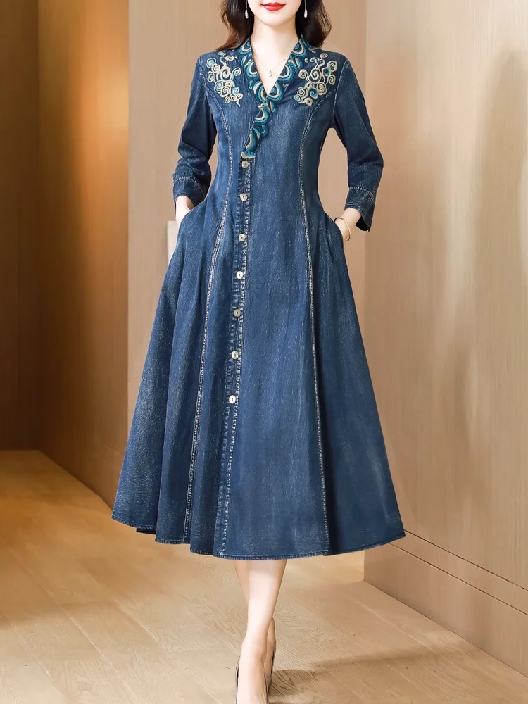 

TIYIHAILEY 2024 New Free Shipping Vintage Women Long Mid-Calf Single Breasted Autumn Denim M-2XL Chinese Style Embroidery Dress