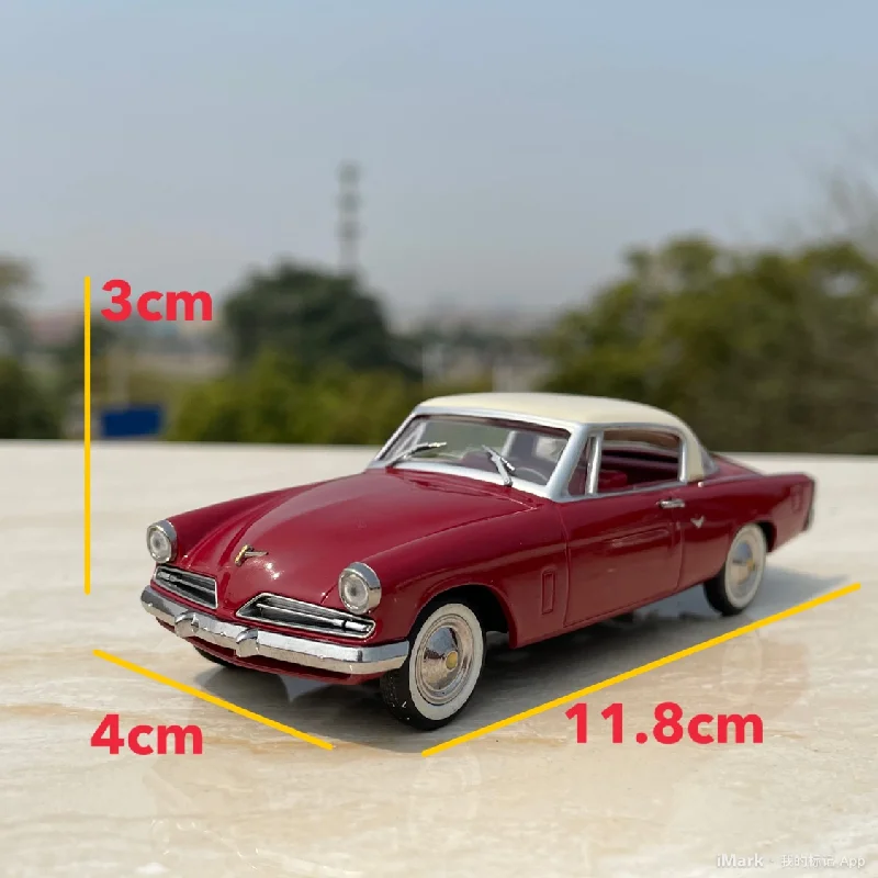 1:43 Scale Model Diecast Alloy 1953 Classic Retro Car Metal Toys Vintage Vehicle Coupe Gifts Fans Collection Display Decoration