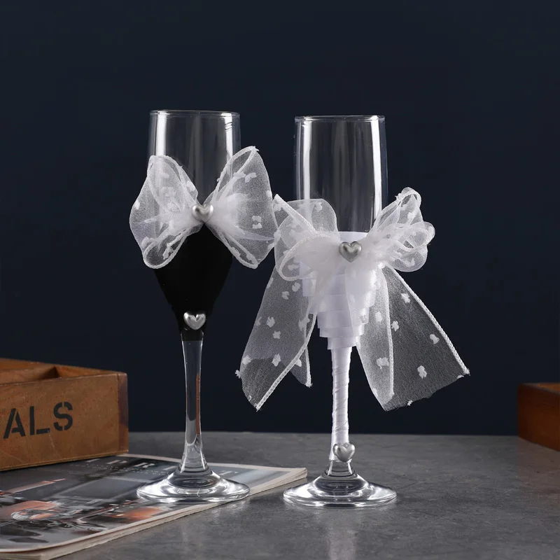 

Minimalist Wedding Champagne Glasses - Sleek Modern Toast Cups for Reception & Party