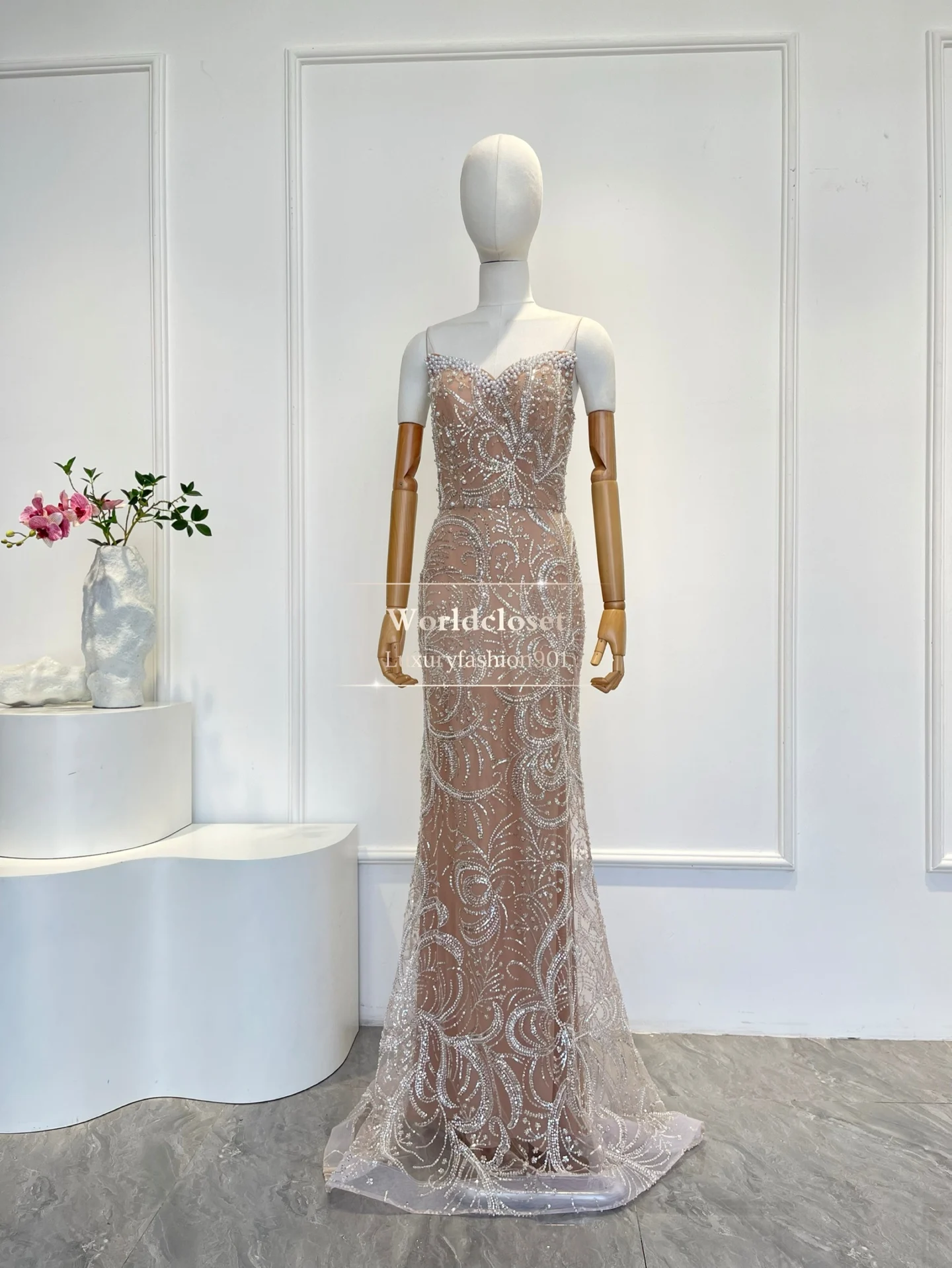 

Nude Colors Sleeveless Pearls Sequins Tube Backless Maxi Dress
