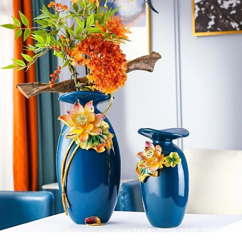 The source factory undertakes all kinds of enamel color metal vase accessories, light luxury ceramic vase creative decoration