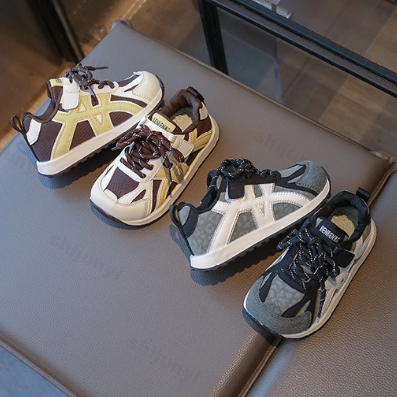 

Детские кроссовки, осень 2023, новые уличные нескользящие удобные кроссовки для девочек, легкая мягкая подошва, повседневные туфли на плоской подошве для мальчиков