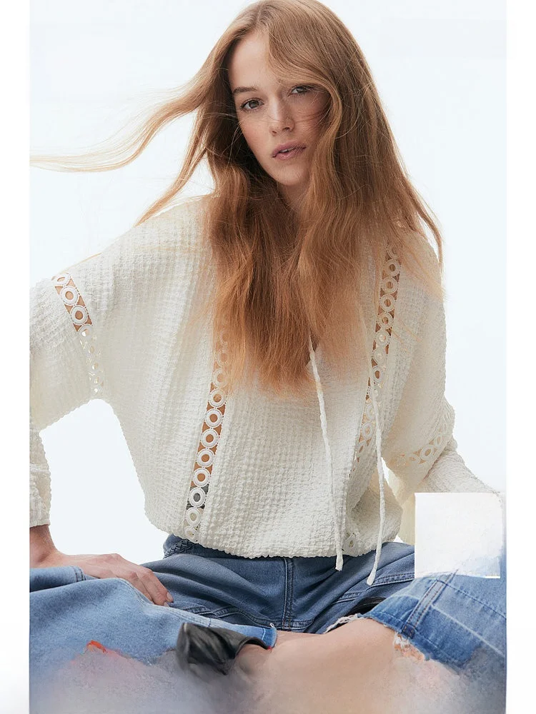 

Новая женская блузка H&M с кружевными вставками и плиссировкой, летний повседневный стиль, с длинным рукавом, круглым вырезом, укороченная, 100% хлопок