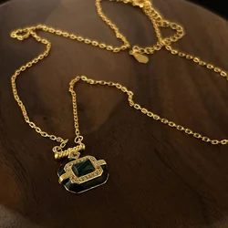 French Vintage Fashion Malachite Black Agate Geometric Pendant Necklace for Women New Stainless Steel Sweater Chain Jewelry Gift