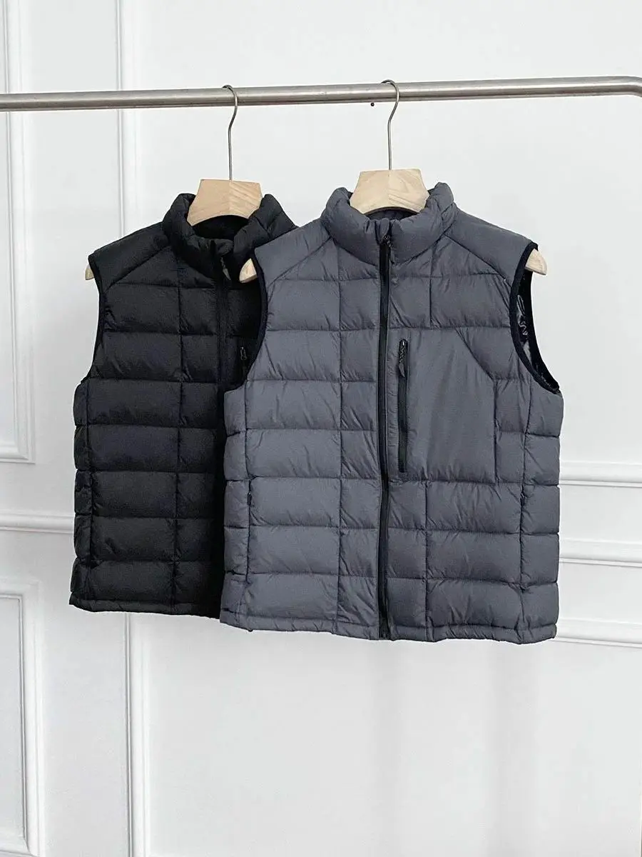 

Men's Casual Stand Collar down Vest Autumn Winter Warm Windproof Zipper Jaet Durable Water-resistant Padded Outerwear