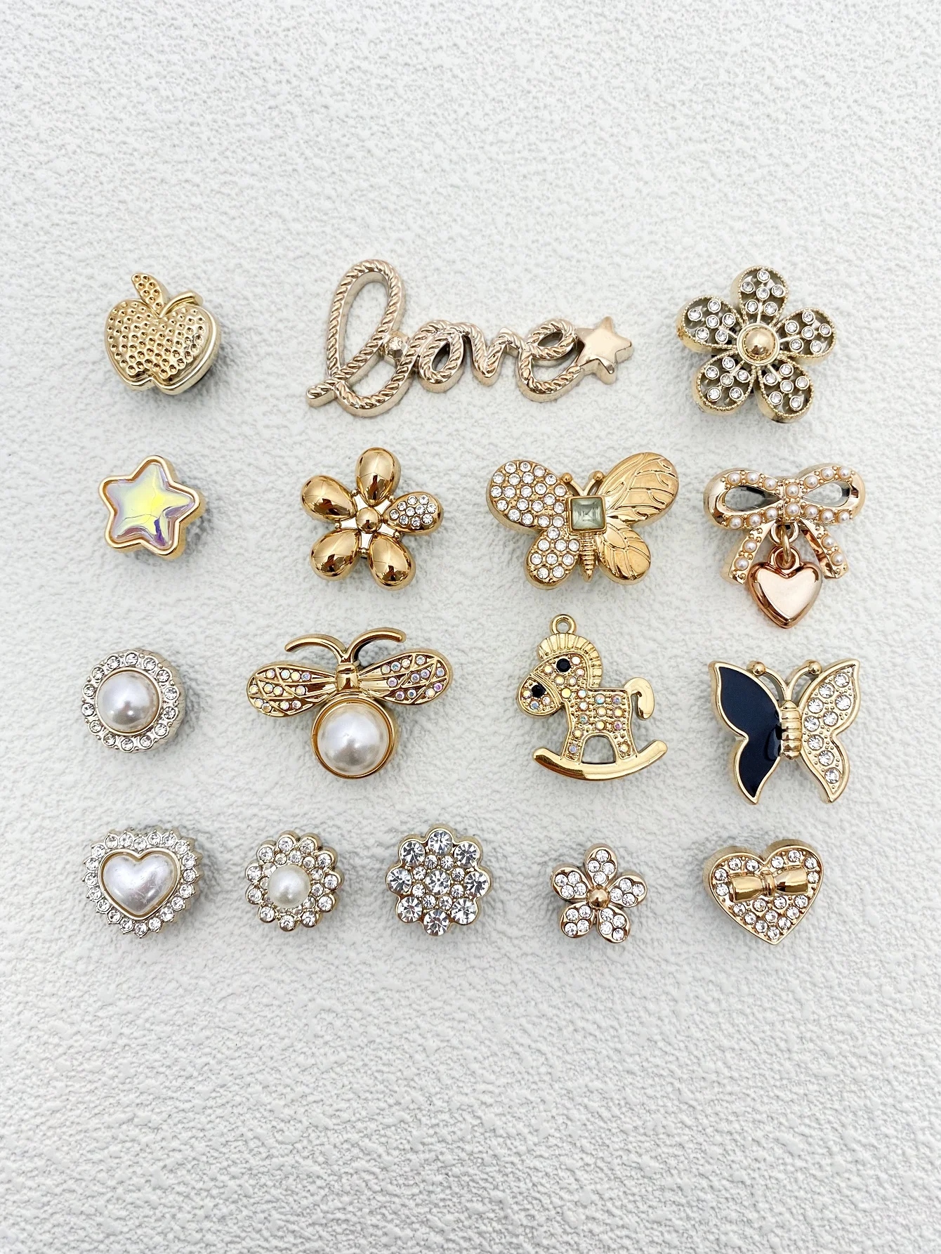 [Random] 30 accessories Detachable DIY everything gold/silver love Bear bow Rabbit stars flower rose decoration, suitable for wo