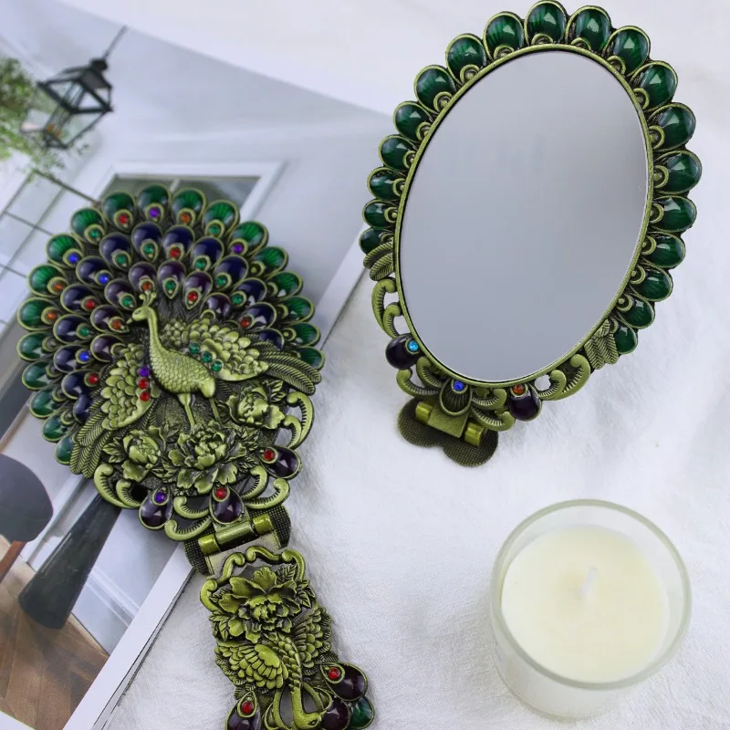 Creative Cute Retro Style Makeup Mirror Handle Mirror Foldable Desktop European Beauty Makeup Handheld Hand Mirror