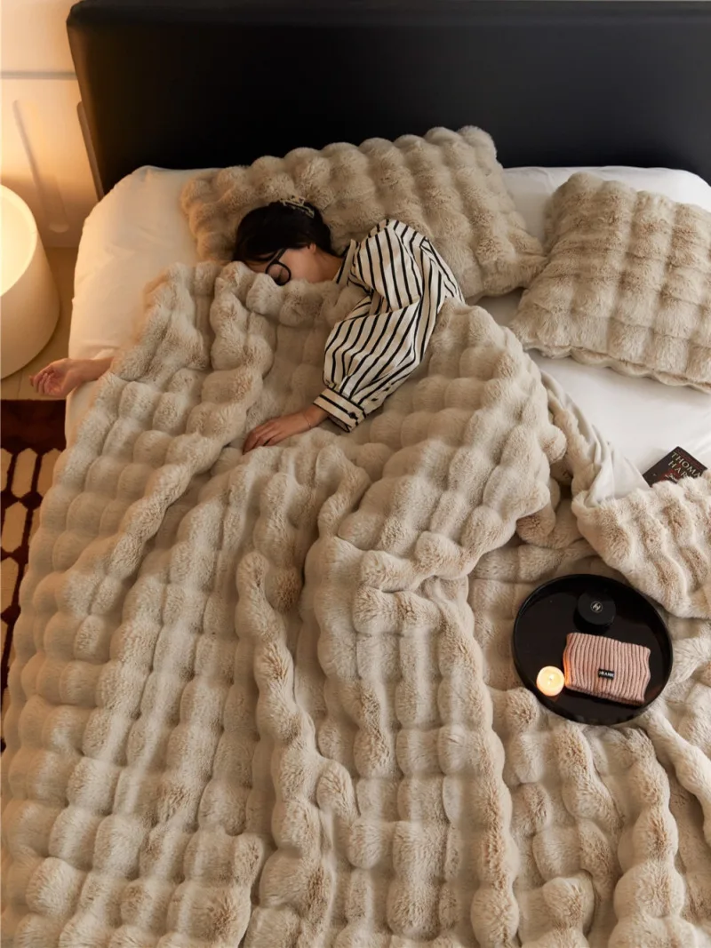 Office doublesided thickened Fluffy Plush Throw sofa blanket Ultra Soft Bubble nap blanket Bedroom Luxury Faux Rabbit Fur Blanke