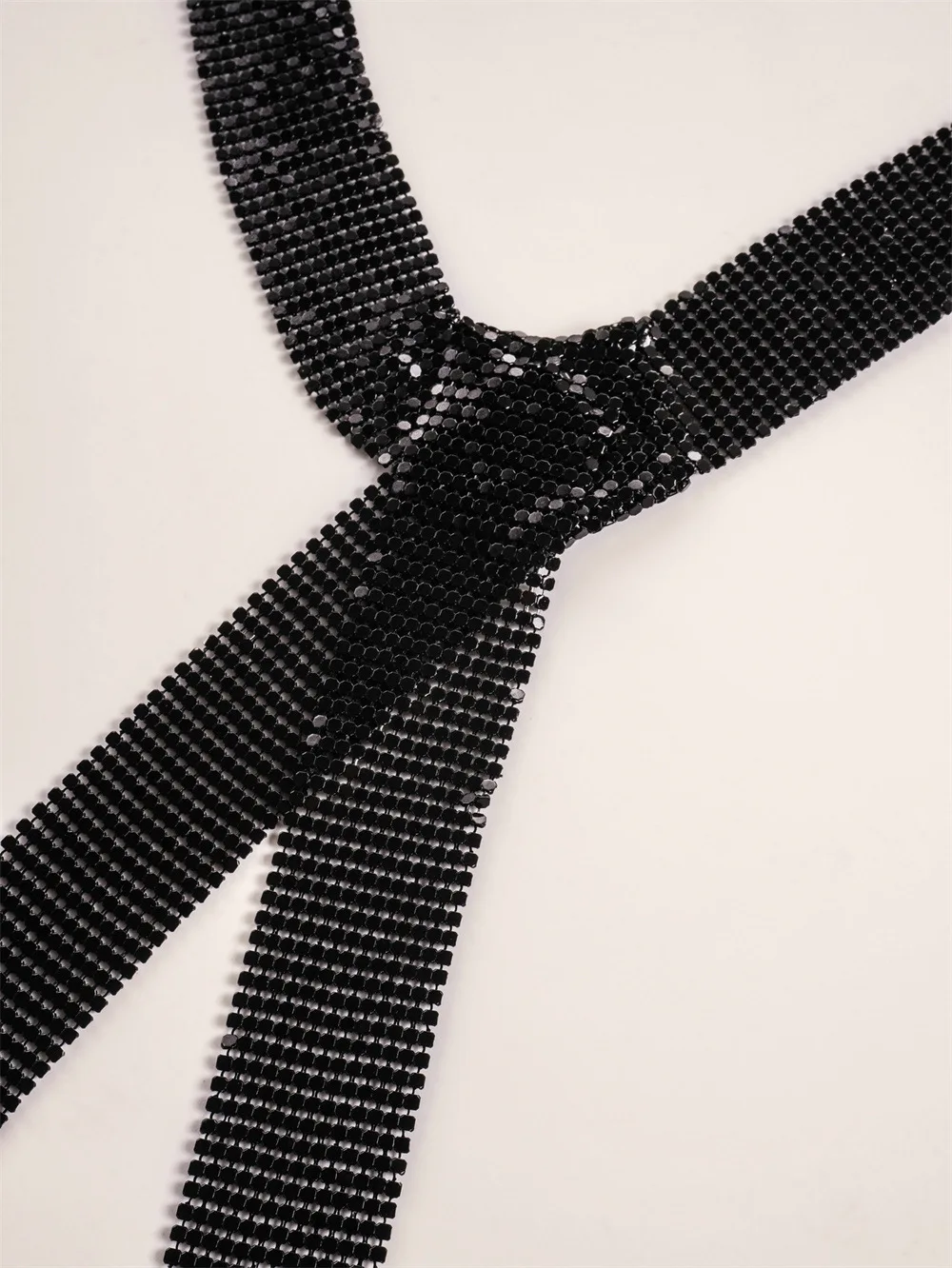 Damen Punk Aluminium Legierung Pailletten Krawatte Kette Anhänger Halsband Lange Dünne Hals Kragen Halsketten Schal Schal Sexy Mode Schmuck – Detail 17