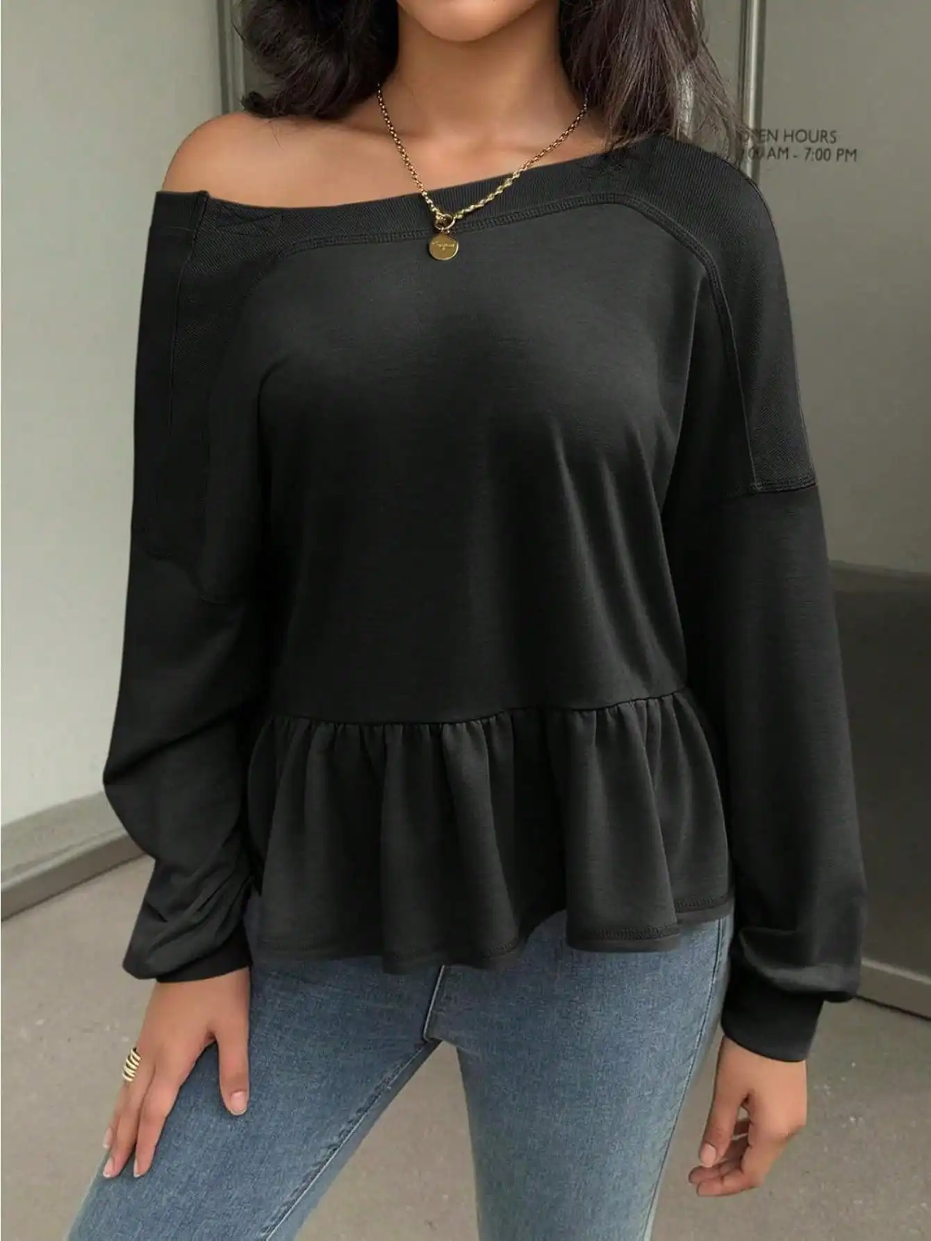 Fisoew peplum المحاصيل الأعلى المرأة طويلة الأكمام |   طاقم الرقبة قطع البلوز الخلفي |   تي شيرت كاجوال فضفاض مناسب لملابس الشارع