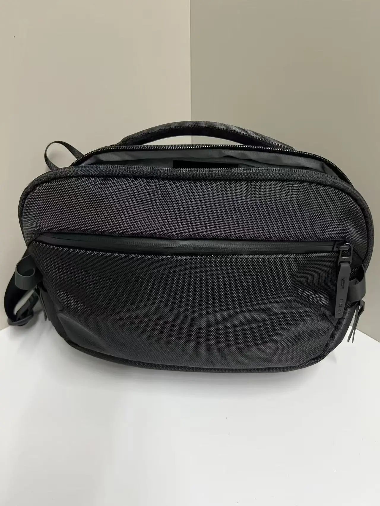 Bolso Bandolera Day Sling 4 Max de Nailon X-Pac de 6L, Gran Capacidad, Resistente al Agua, Elegante, Bolso Cruzado, Bolso de Pecho, Bolso Mensajero, Duradero