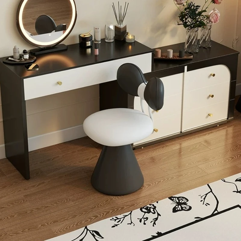 Home Italian style light luxury dressing stool Female bedroom makeup chair Creative Butterfly Design Backrest Dressing Chair