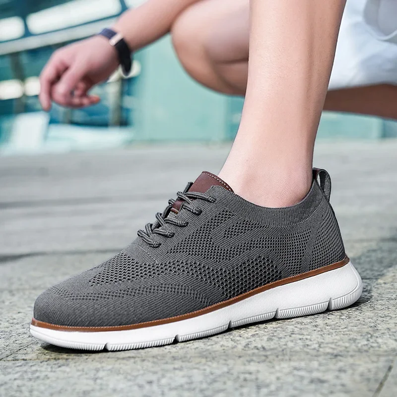 New Men Casual Sport Shoes Spring Summer Fashion Breathable Knit Lightweight Flat Shoes Youth Cool Lace-up Sneaker