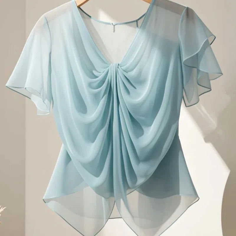 

French Style Beautiful Blue Chiffon Top for Women in Summer Light Luxury High-end Unique Beautiful Shirt Short-sleeved Shirt