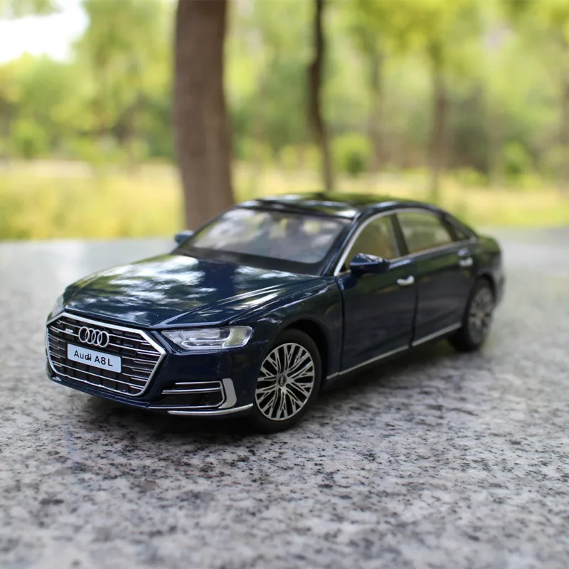 1:32 AUDI A8L  Alloy Diecasts & Toy Vehicles Metal Car Model Shock absorber Sound Light Collection Car Toys Gift