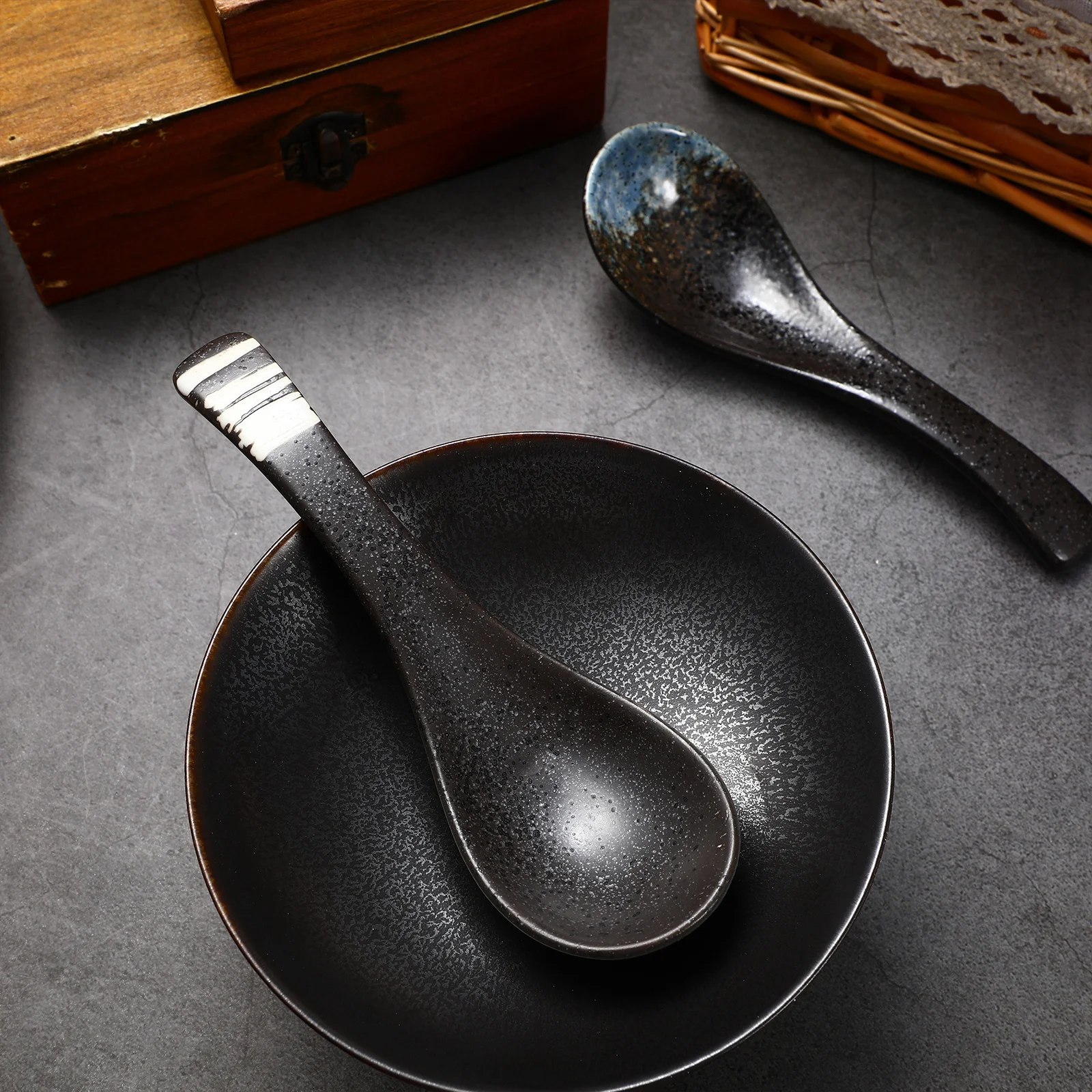 

5Pcs Ceramic Spoon Japanese Style Multipurpose Soup Rice Spoon Set Kitchen Tableware Home Restaurant Porridge Rice Eating Scoop