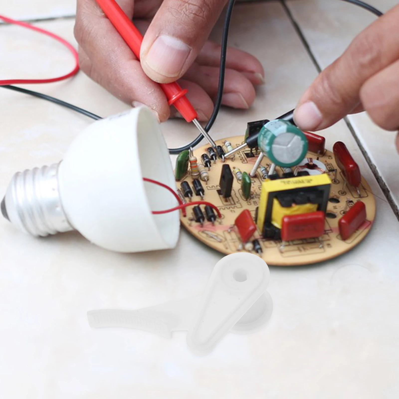 

6 шт., фиксированные зажимы для потолочного светильника, крепеж для абажура, пластиковые кронштейны для скрытого монтажа для установки светодиодного потолочного светильника