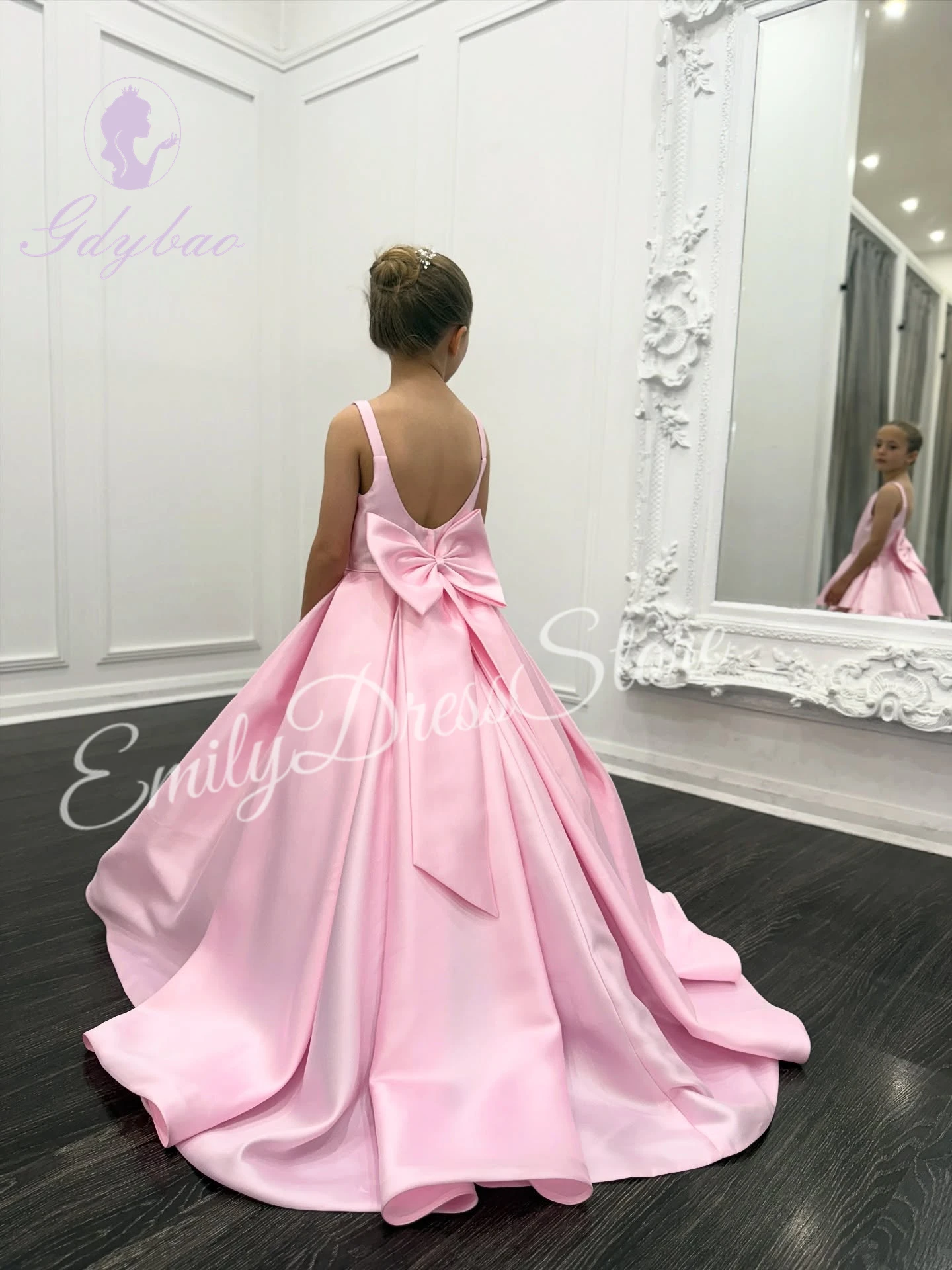 Customized Baby Pink Flower Girl Dress For Wedding Satin Suspenders Puffy Knee Length Simple Kids Birthday First Communion Gown