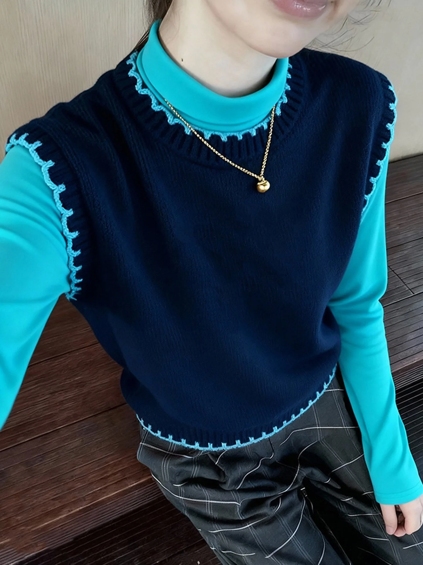 

Мягкий вязаный жилет Camere, цвет Blo, женский топ в стиле ретро, приятный для кожи, базовый круглый Ne, обычная длина