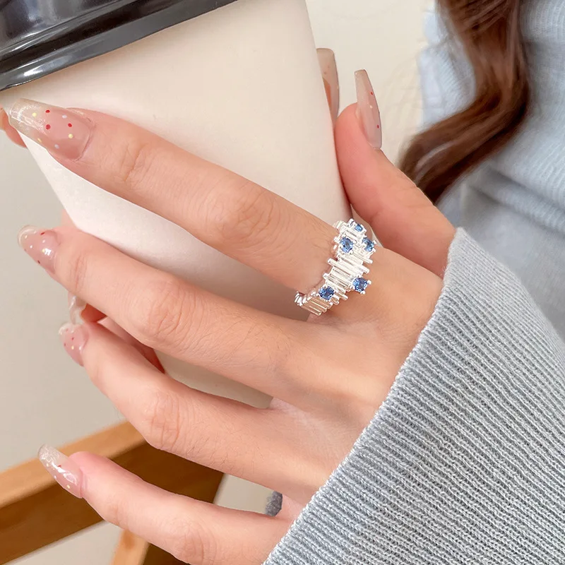 

Свежие новые инкрустации синим бриллиантом, ледниковые кольца неправильной формы для женщин, модное кольцо в минималистском стиле, вечерние ювелирные изделия, подарки