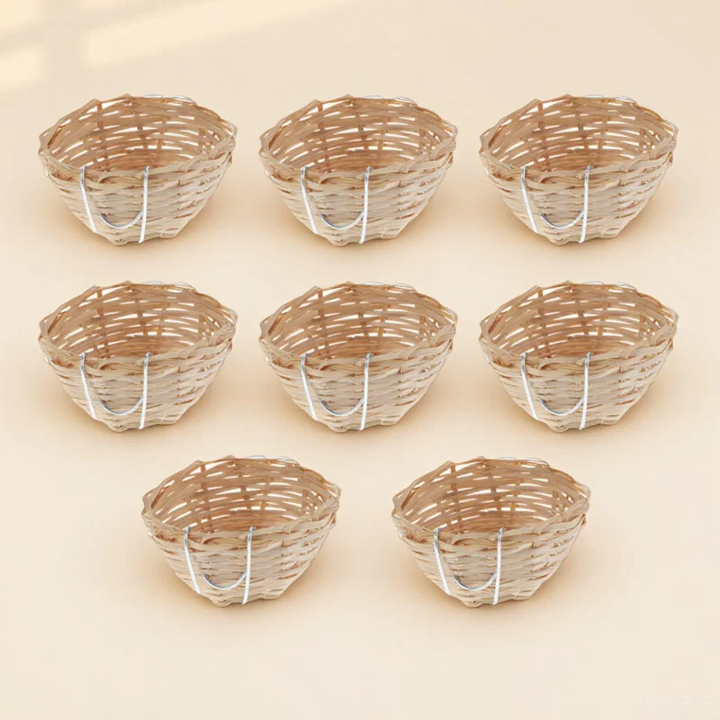 

8Pcs Bamboo Bird Nests Woven Handmade Parrot Breeding Hanging Nests Outdoor Pet Birds Houses Birds Houses