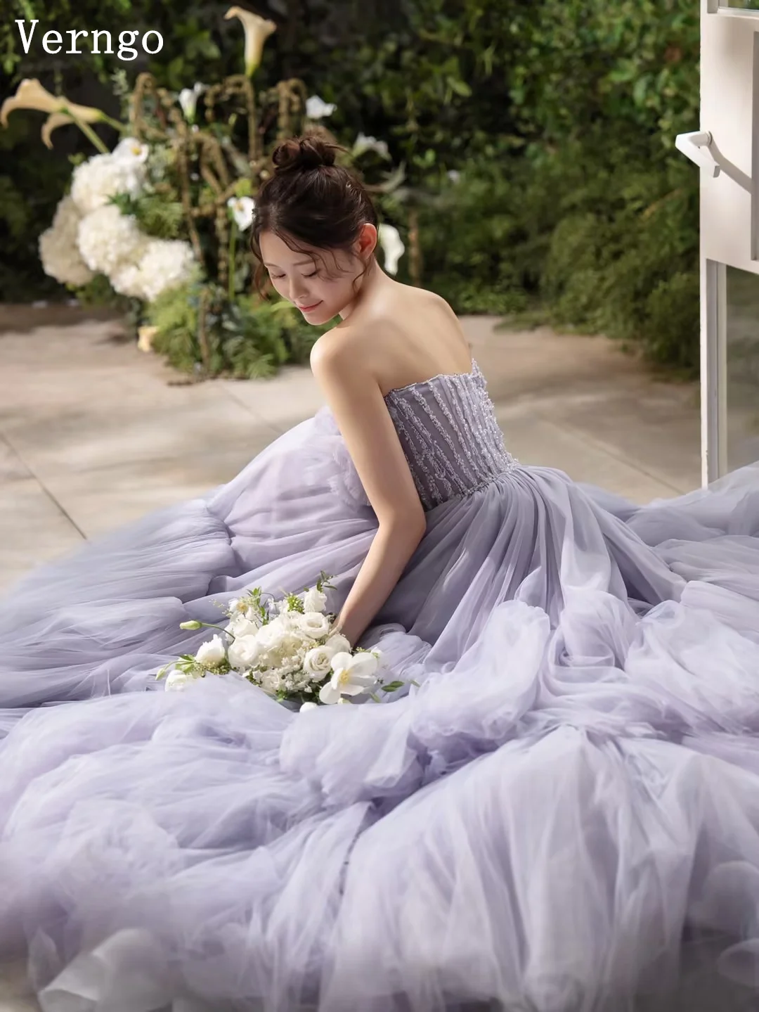 فستان زفاف Verngo رمادي أرجواني تول بدون حمالات على شكل حرف A فساتين زفاف ماكسي كورية ملونة مطوي فستان عروس مخصص