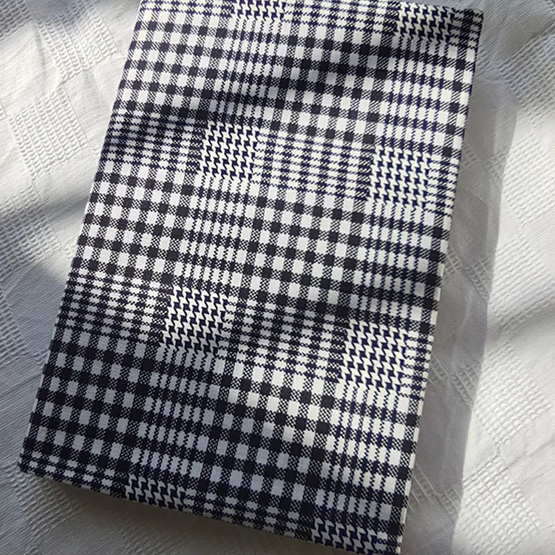 Classic Checkered Pattern，A5 Or Customizable Size Adjustable Book Cover