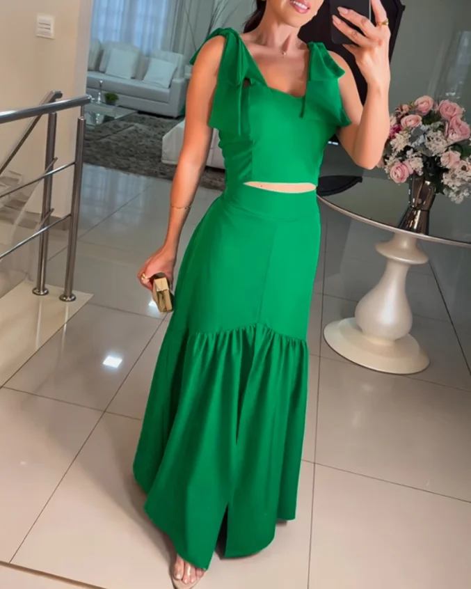 

Women's Two-Piece Set Fashion Spring Summer 2 Pieces Outfit Lace Up Strap Shirred Crop Tank and Casual Slit Ruched Skirt Set