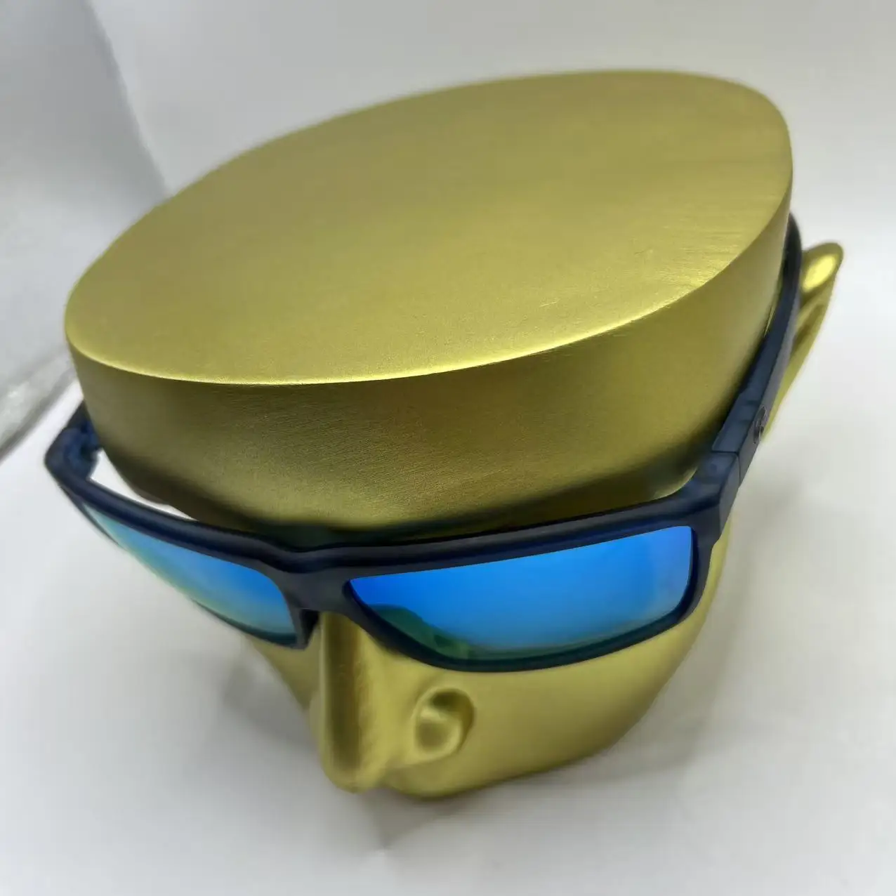 Gafas de moda de inspiración vintage para hombre con monturas curvas grandes: perfectas para fiestas